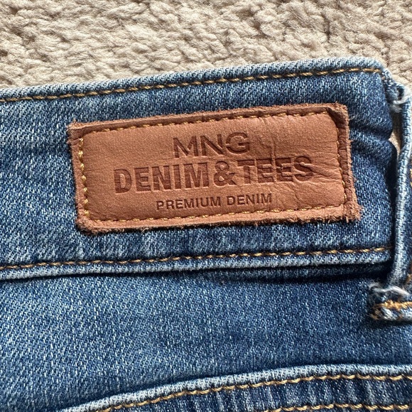 Mango Premium Denim Shorts with Casual Rolled Hem size 6 - Picture 8 of 8